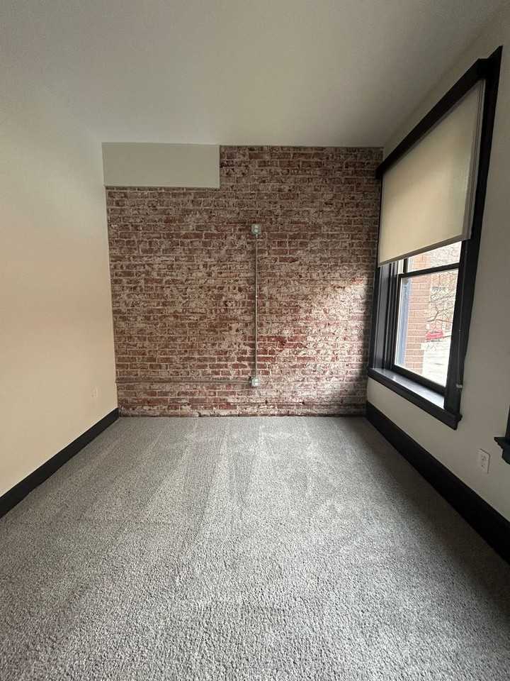 1722 Saint Marys Ave #208 - Photo 4 of 14