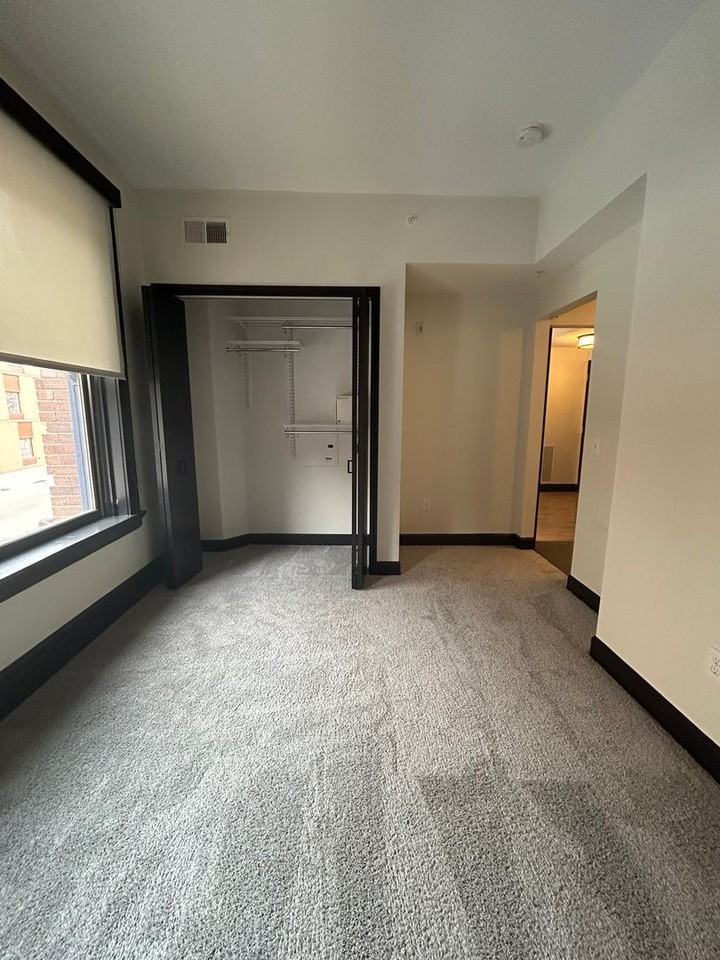 1722 Saint Marys Ave #208 - Photo 6 of 14