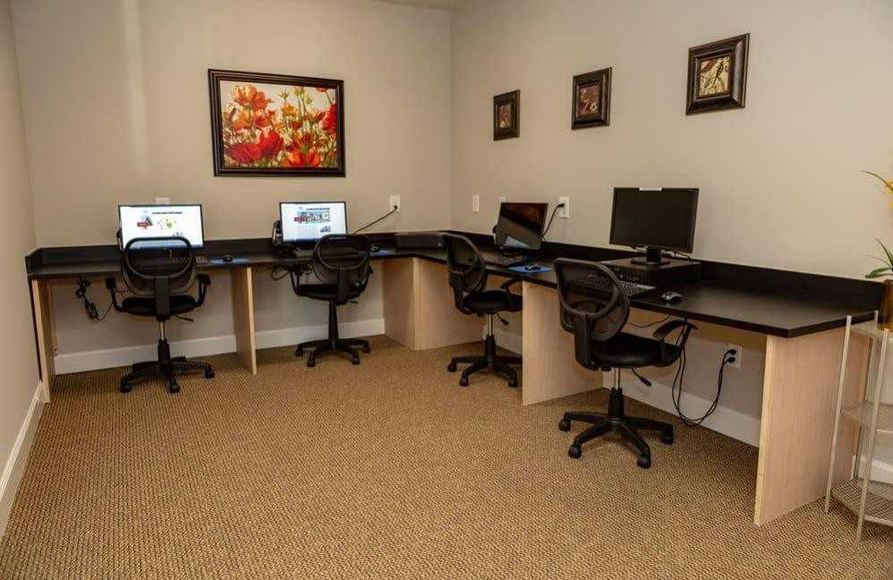 ADDISON PLACE - Photo 4 of 18