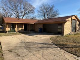 featured image of 2722 N Saint Augustine Dr