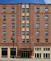 featured image of 16 S Illinois St