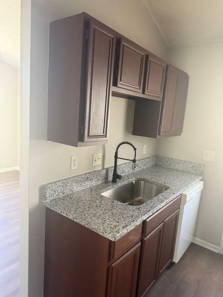 2805 Bears Creek Rd - Photo 5 of 5