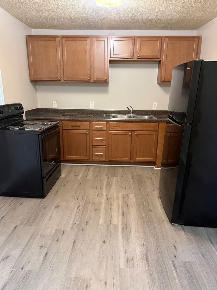 4401 Hovis Rd #2 - Photo 5 of 8