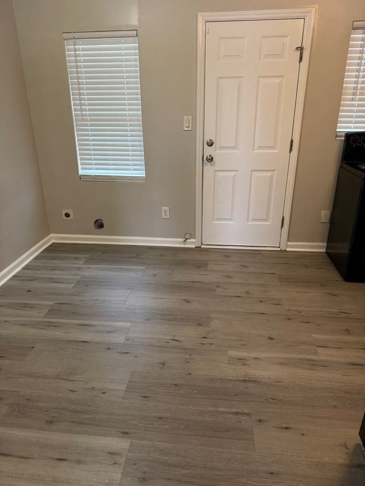 4401 Hovis Rd #2 - Photo 7 of 8