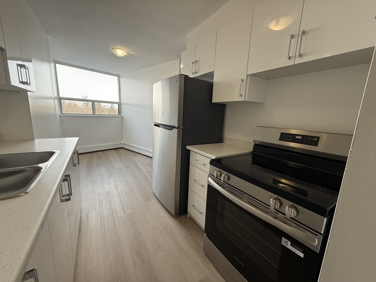 Wallace Pines - Photo 7 of 50