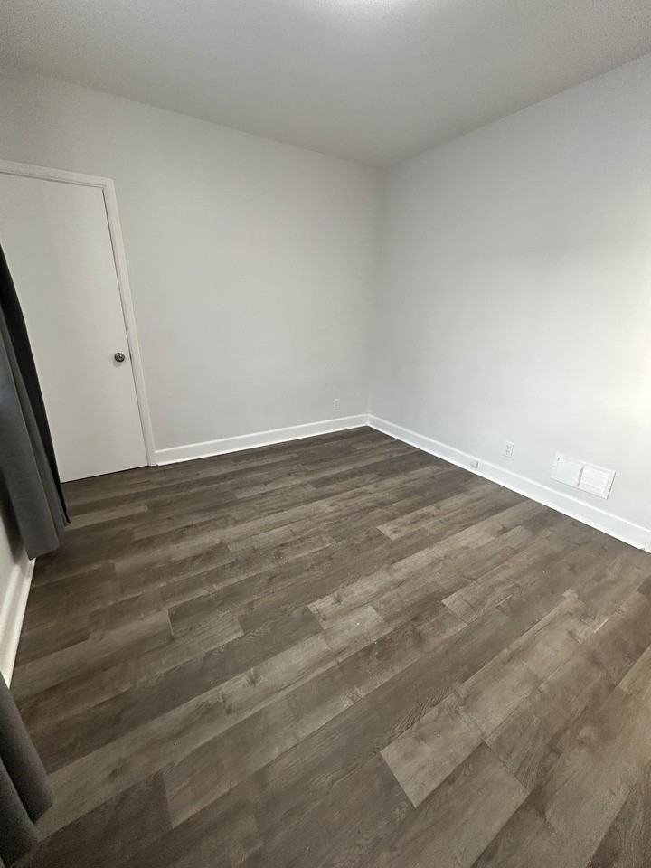 850 Winnipeg Ave - Photo 7 of 21