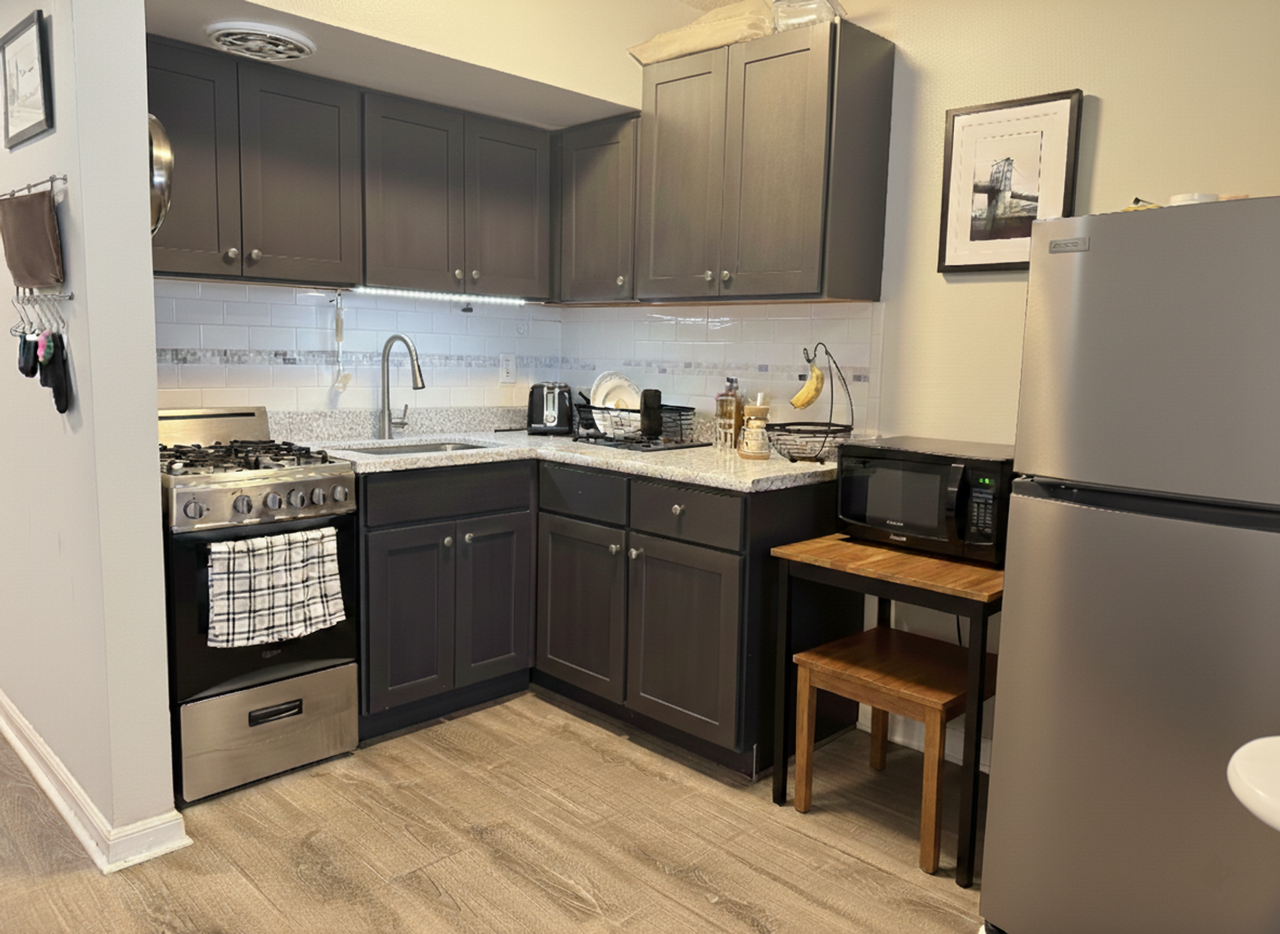 Milton II Apartments - Photo 6 of 11