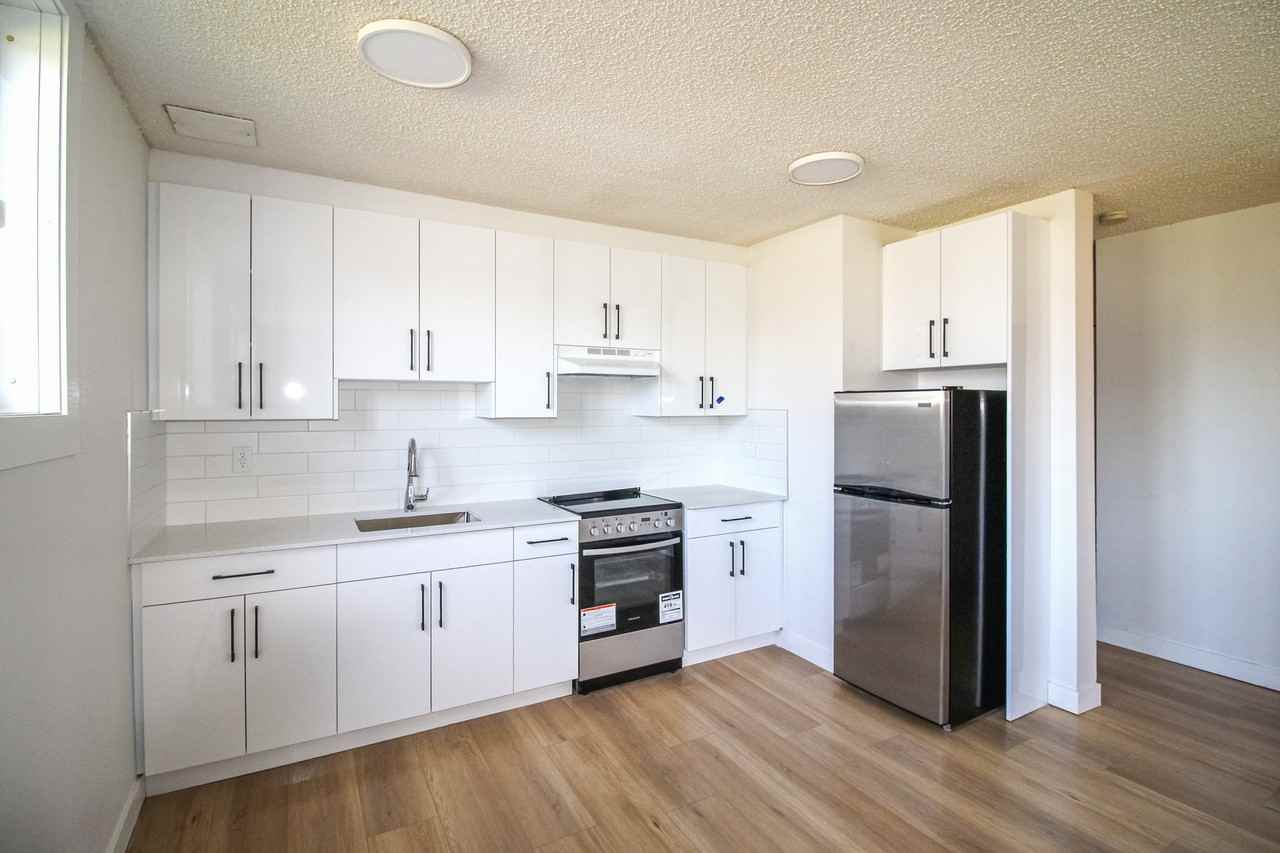 Royal Apartments - 3615 119th - Photo 4 of 24