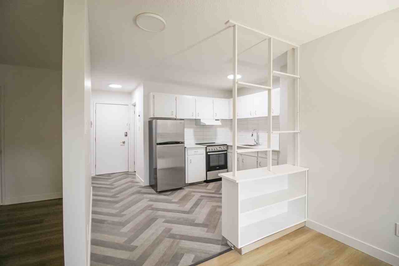 Corner Manor - 10750 110th - Photo 4 of 12