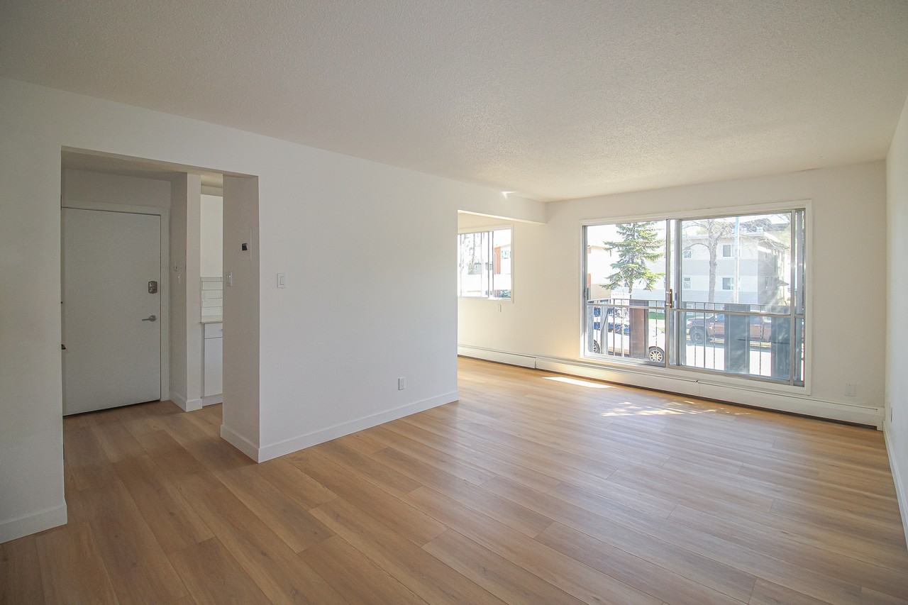 Roppo Casa - 12245 97th - Photo 4 of 30