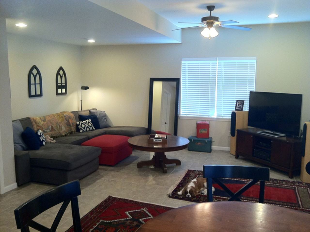 1329 W Broadway - Photo 3 of 4