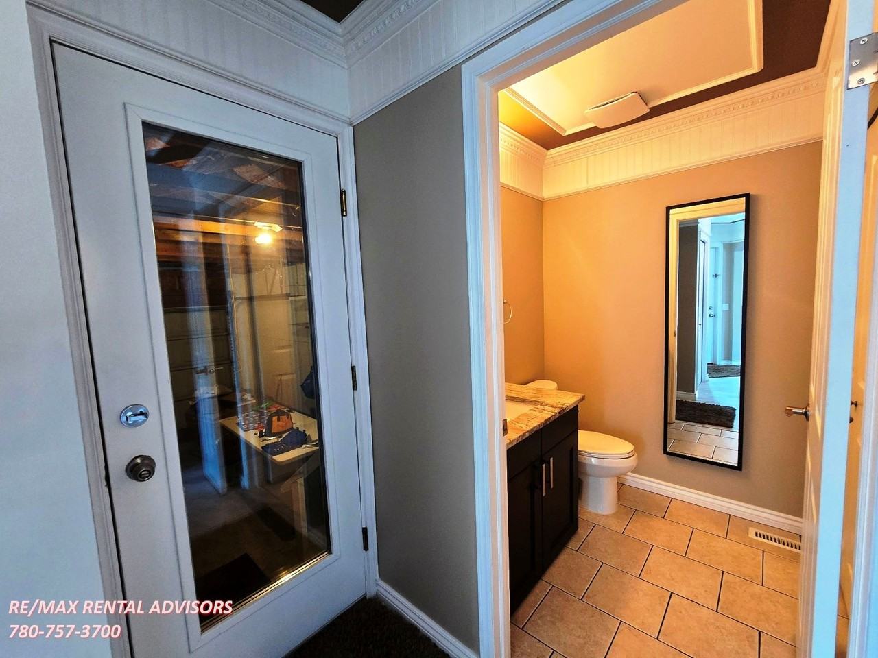 828 Klarvatten Close Nw - Photo 4 of 18