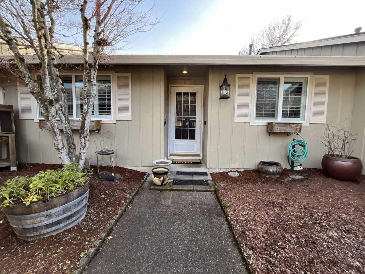 2945 Se Blue Bird Dr - Photo 6 of 39