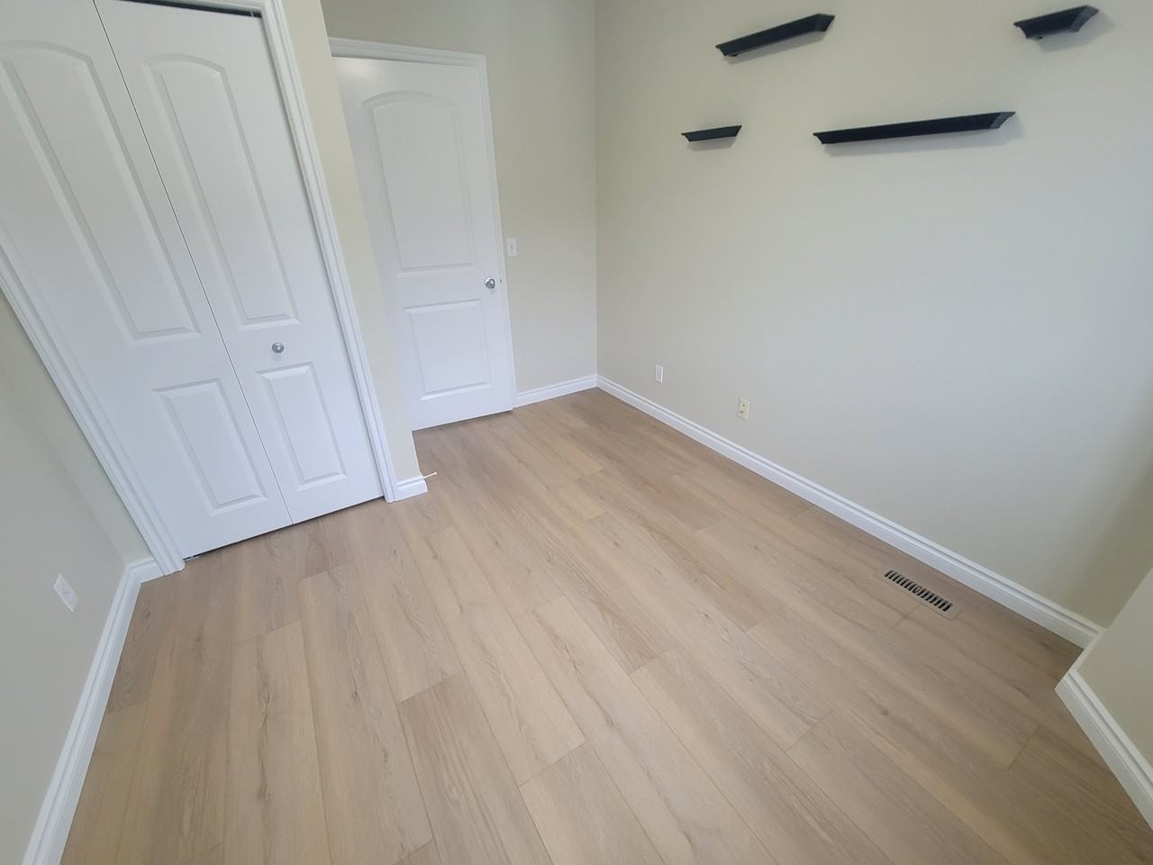 171 Brintnell Blvd Nw - Photo 7 of 31