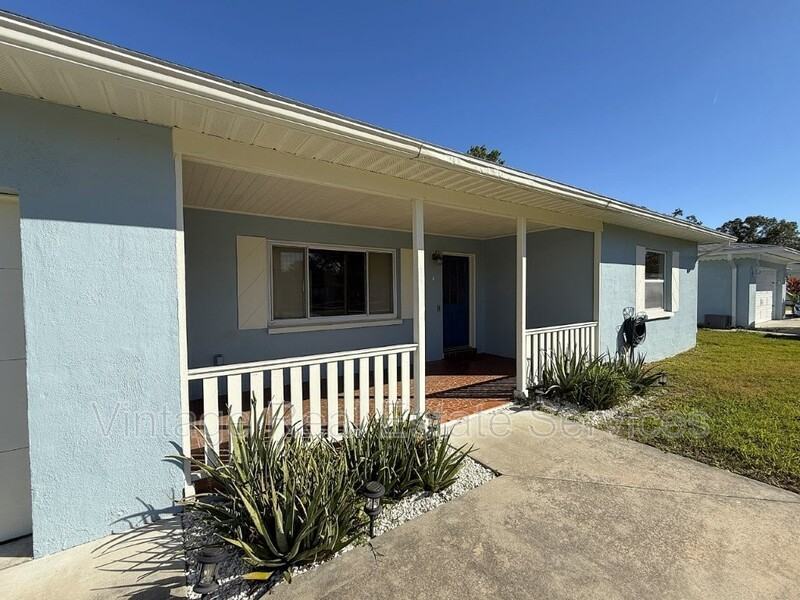 105 N Aurora Ave - Photo 3 of 40