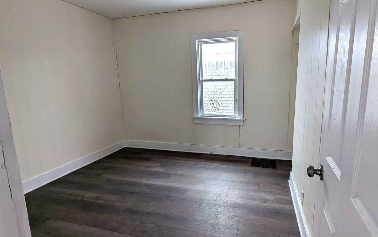 1715 Ray St - Photo 7 of 11