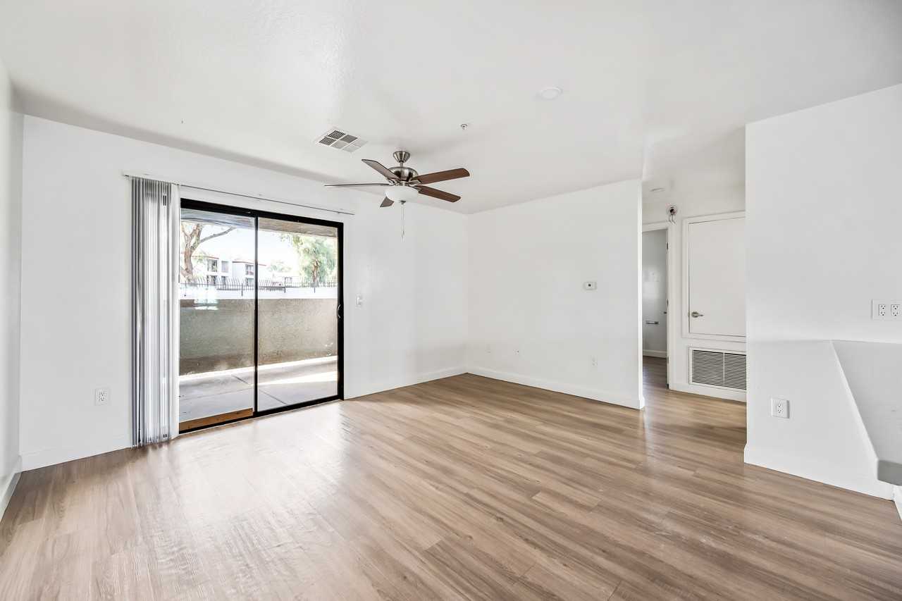 3065 North 67th Avenue #138 - Photo 4 of 27