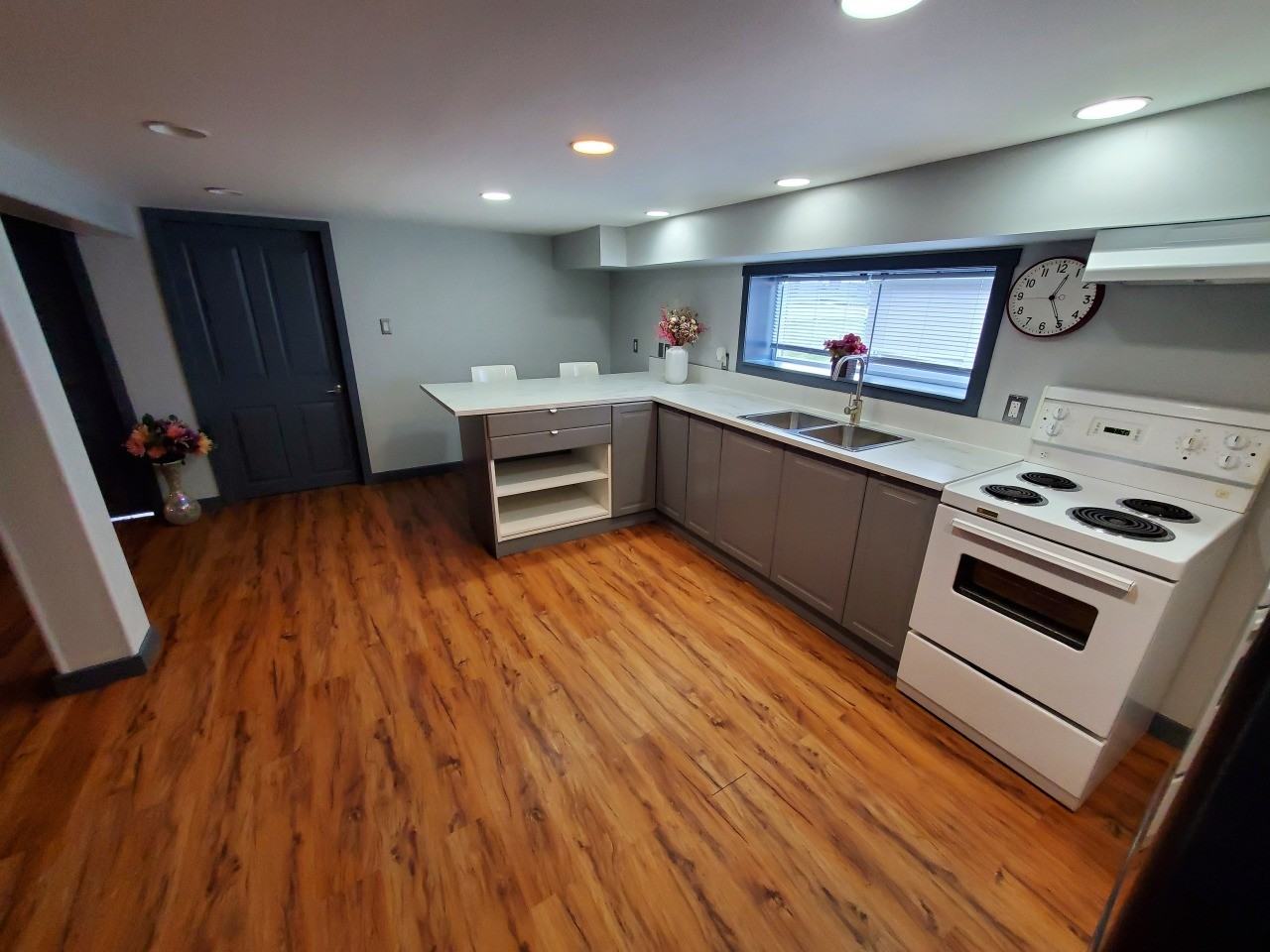 2836 10th Avenue #B - Photo 2 of 11