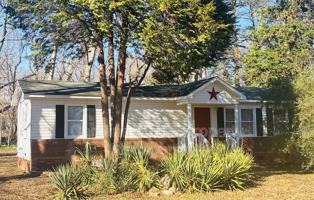 featured image of 807 N Shaver St