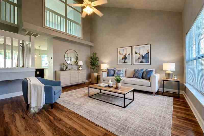 7686 Petrea Ln - Photo 3 of 21