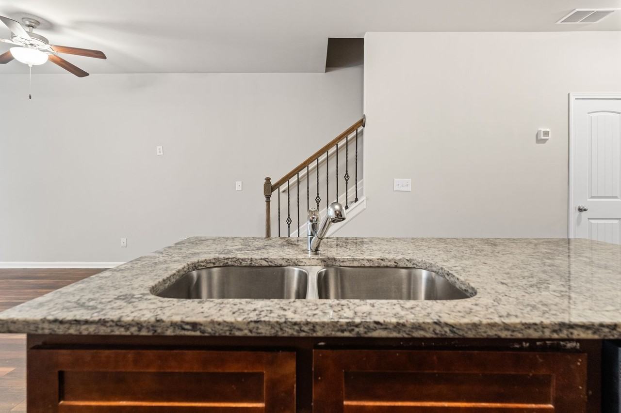 1828 Old Dogwood - Photo 7 of 31