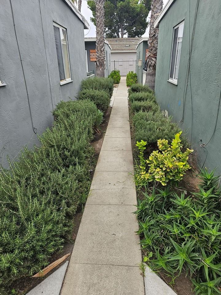 1019–1049 E Avenue - Photo 7 of 9