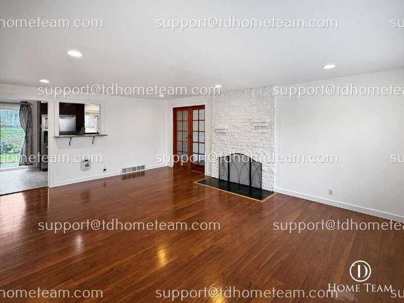 17012 32nd Ave S - Photo 3 of 19