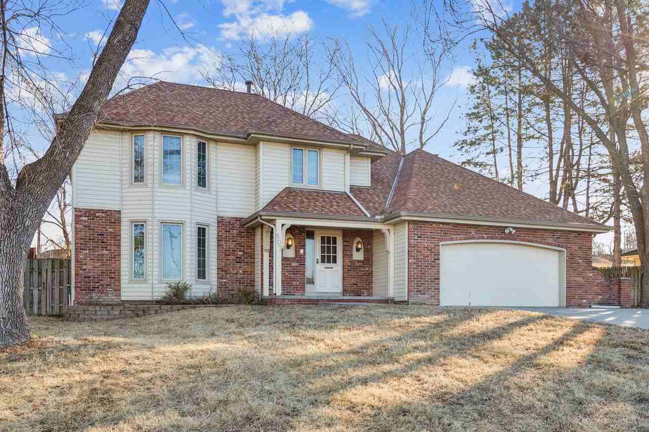 107 S 132nd St - Photo 2 of 32