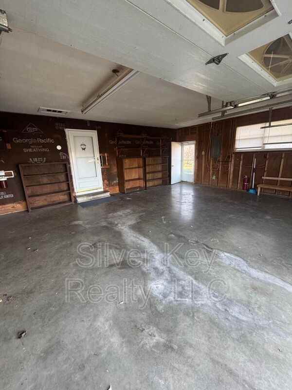 165 County Rd - Photo 6 of 20