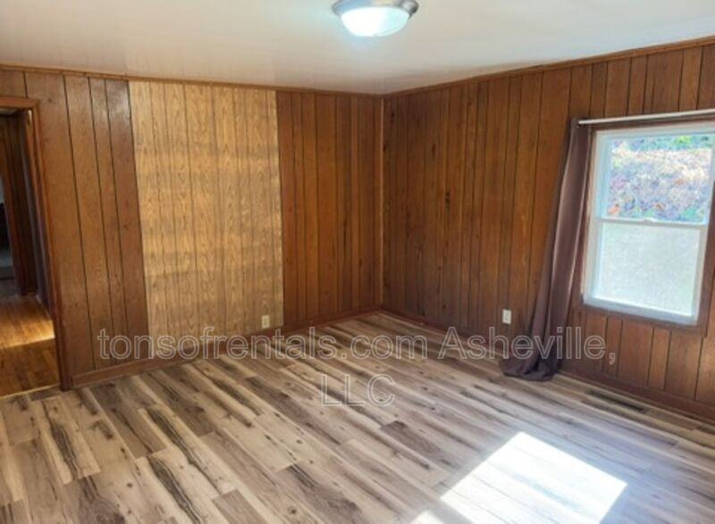 418 Old Buckeye Cove Rd - Photo 2 of 18