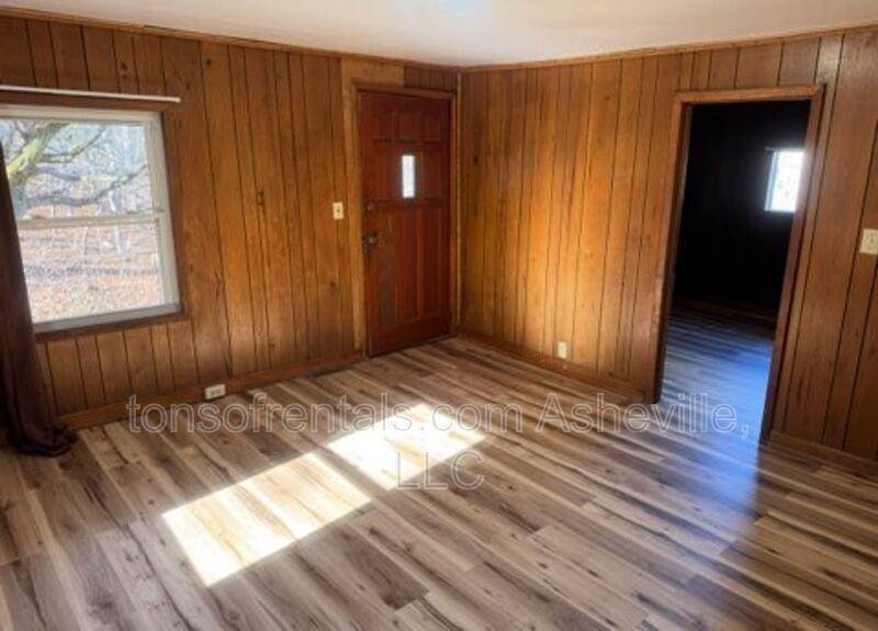 418 Old Buckeye Cove Rd - Photo 4 of 18