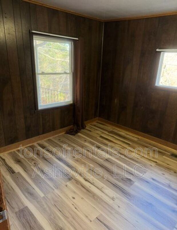 418 Old Buckeye Cove Rd - Photo 7 of 18