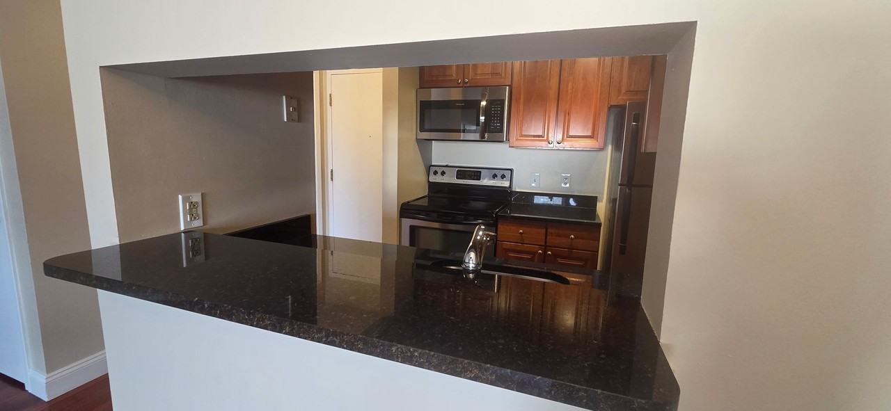 232 Eastern Ave #304 - Photo 5 of 12