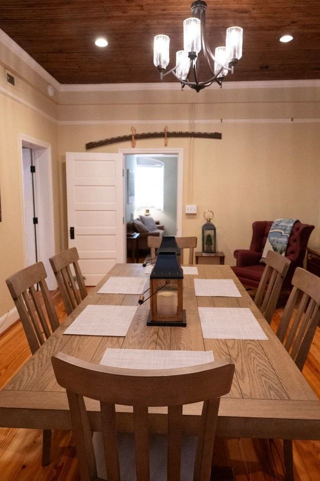 119 S Marshall St - Photo 4 of 28