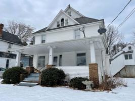 featured image of 420 Cleveland Ave