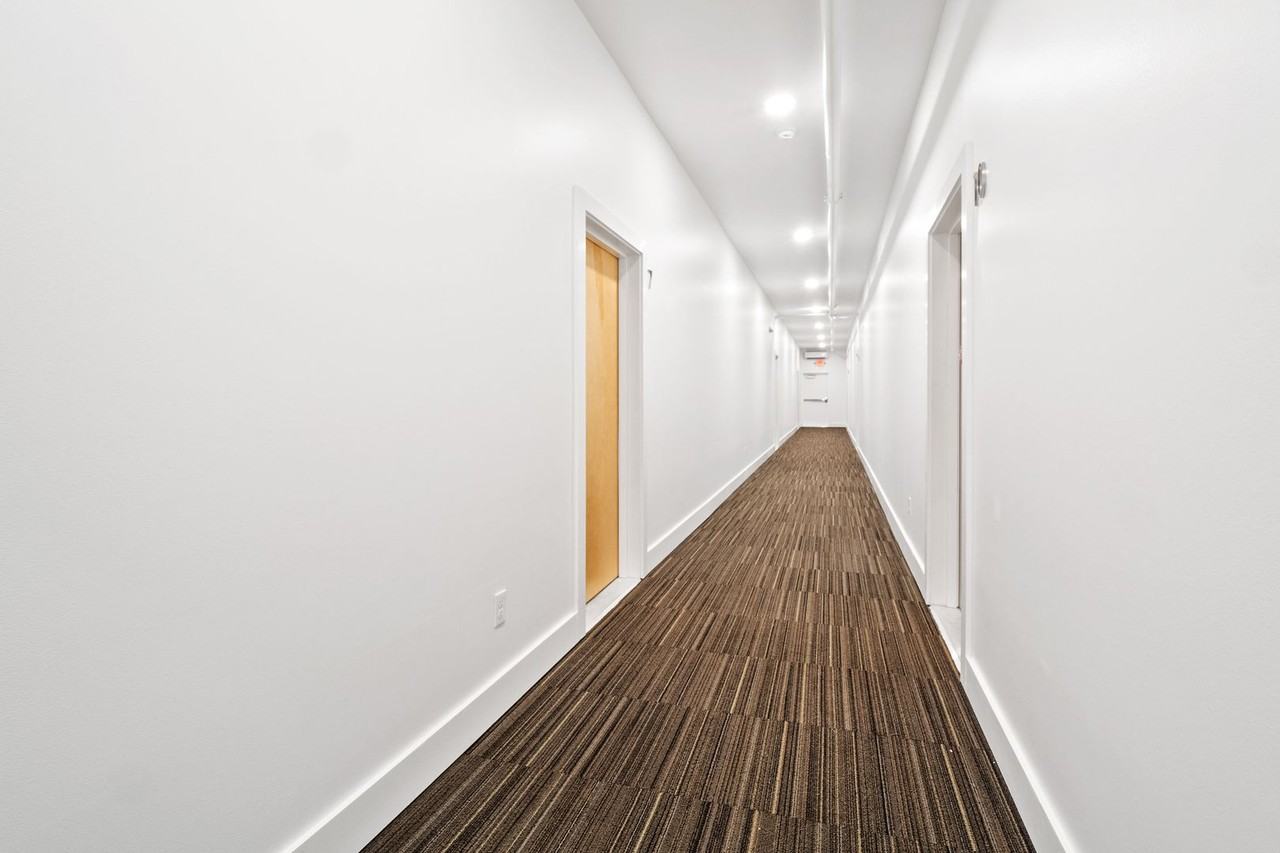 6942 Lansdowne Ave - Photo 5 of 28