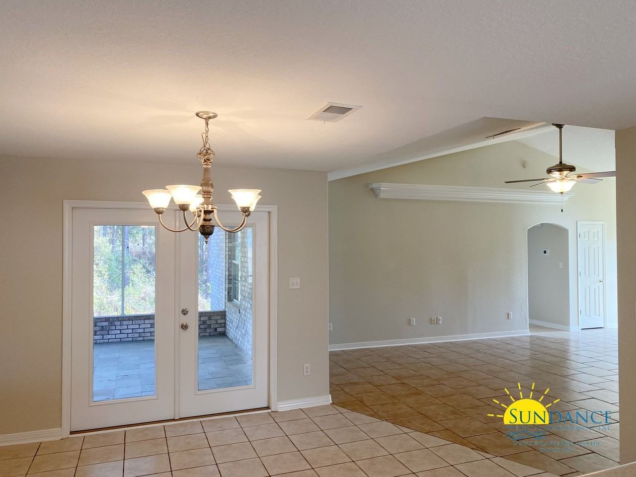 2017 Flamingo Ln - Photo 2 of 19