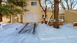 542 Meadow Ct - Photo 1 of 1