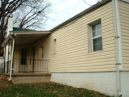 6542 Odell St - Photo 2 of 13