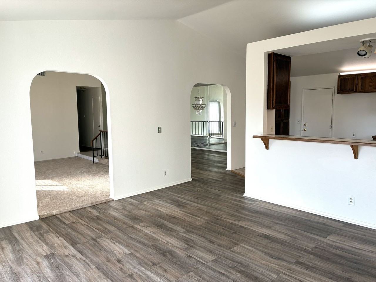 1737 N Encina Ave - Photo 7 of 32