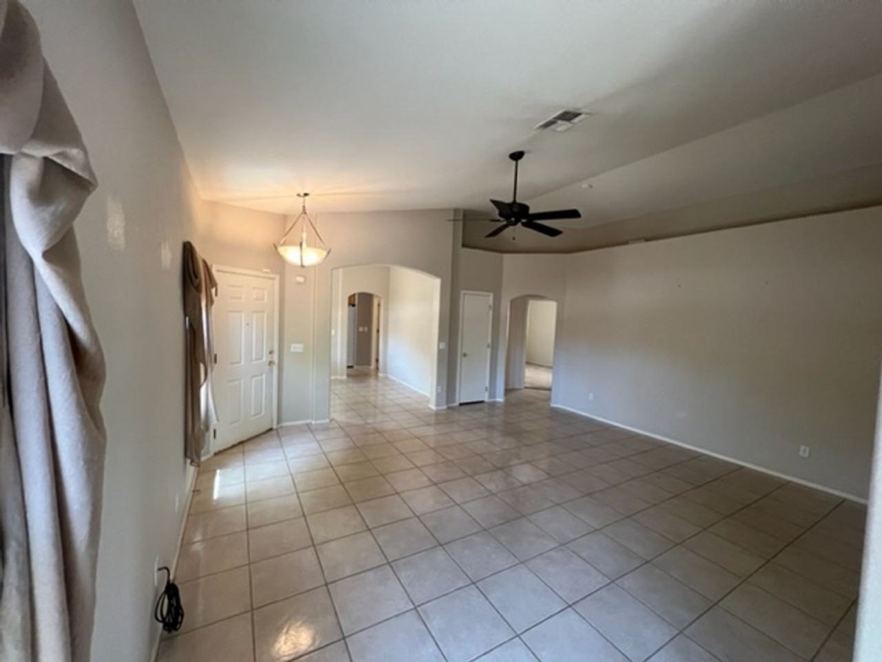 7453 W Sonesta Dr - Photo 7 of 31