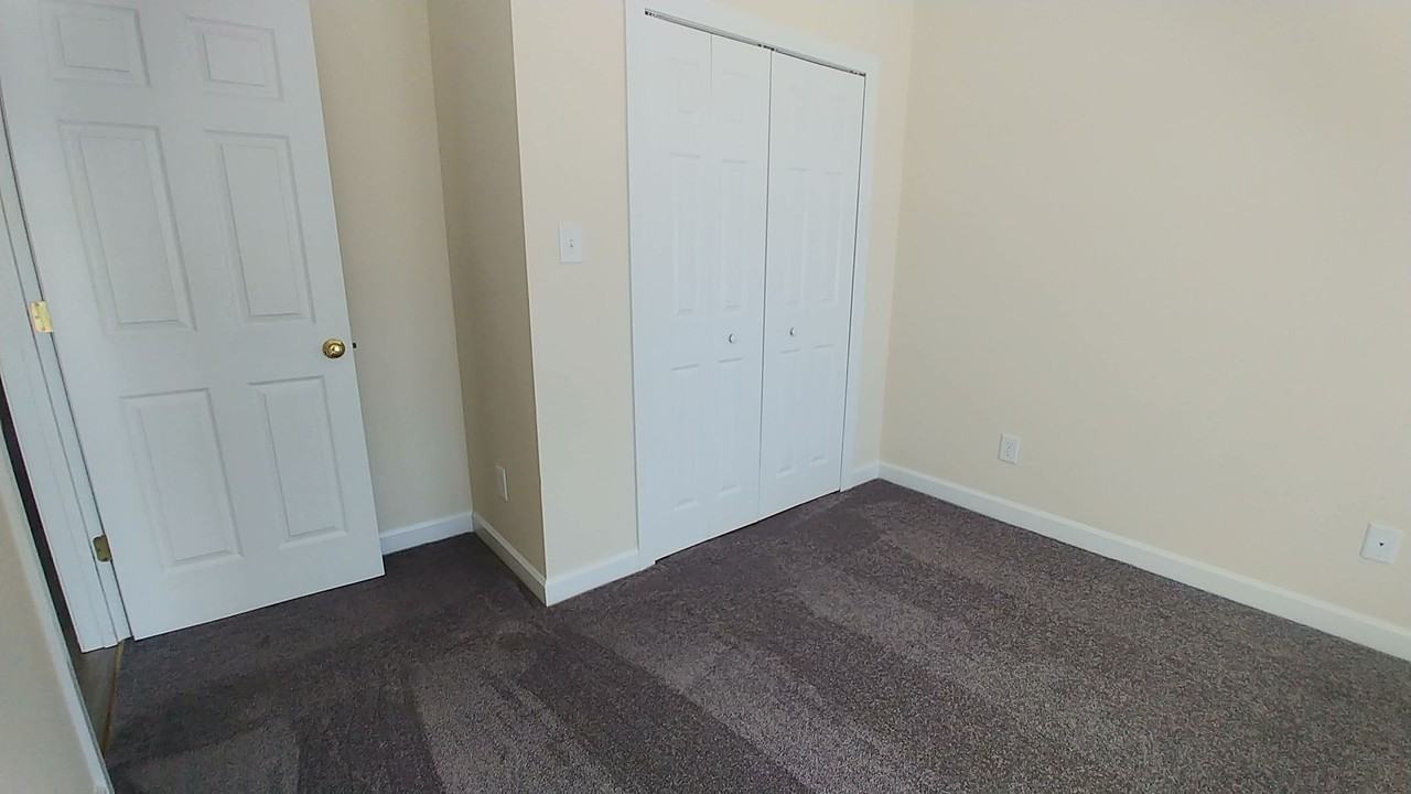 2738 Shire Ln - Photo 2 of 6