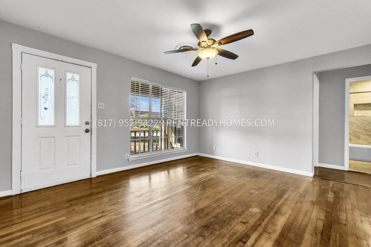 509 Drexel Dr - Photo 2 of 17