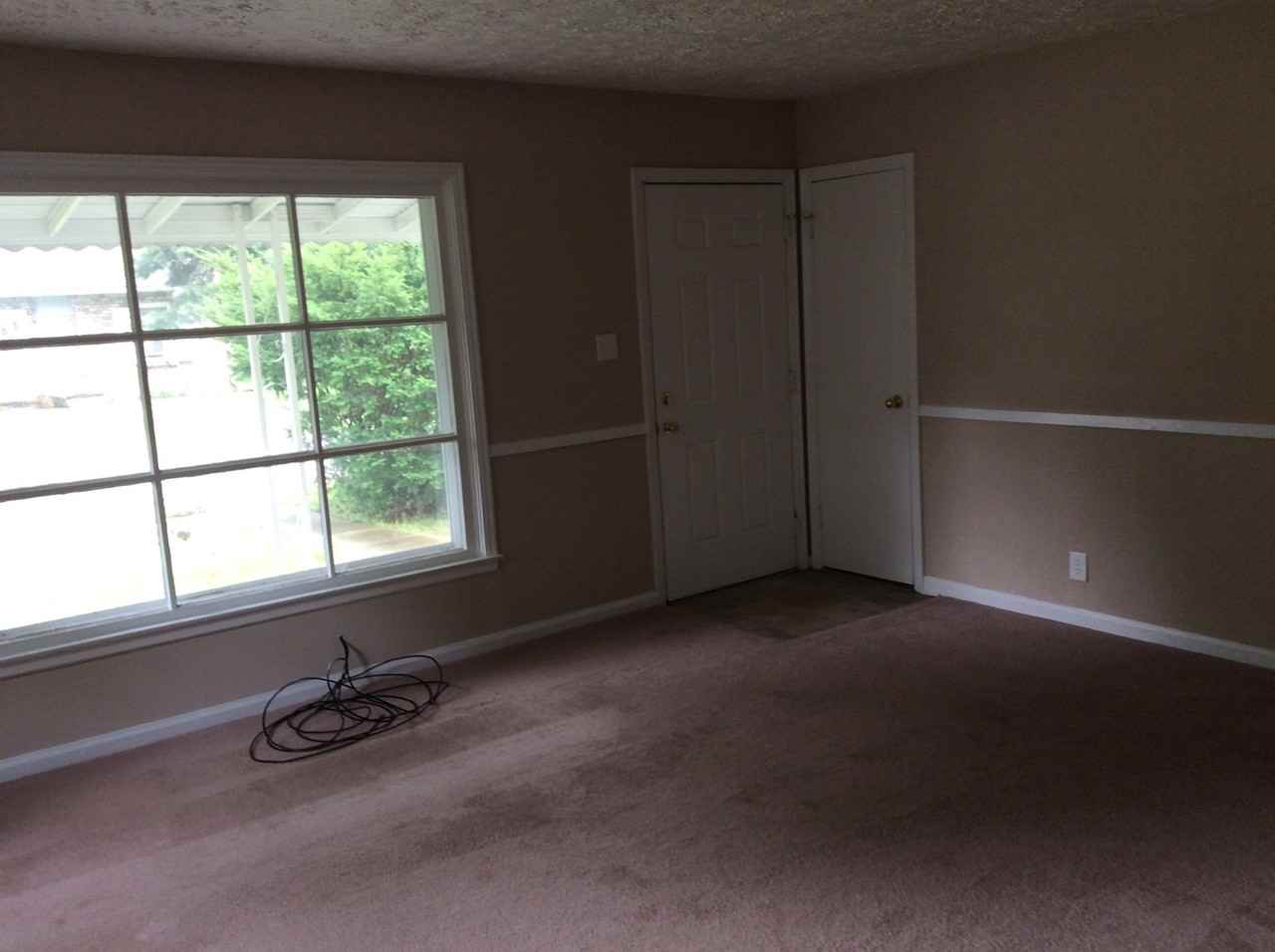 5902 E 32nd St - Photo 2 of 9