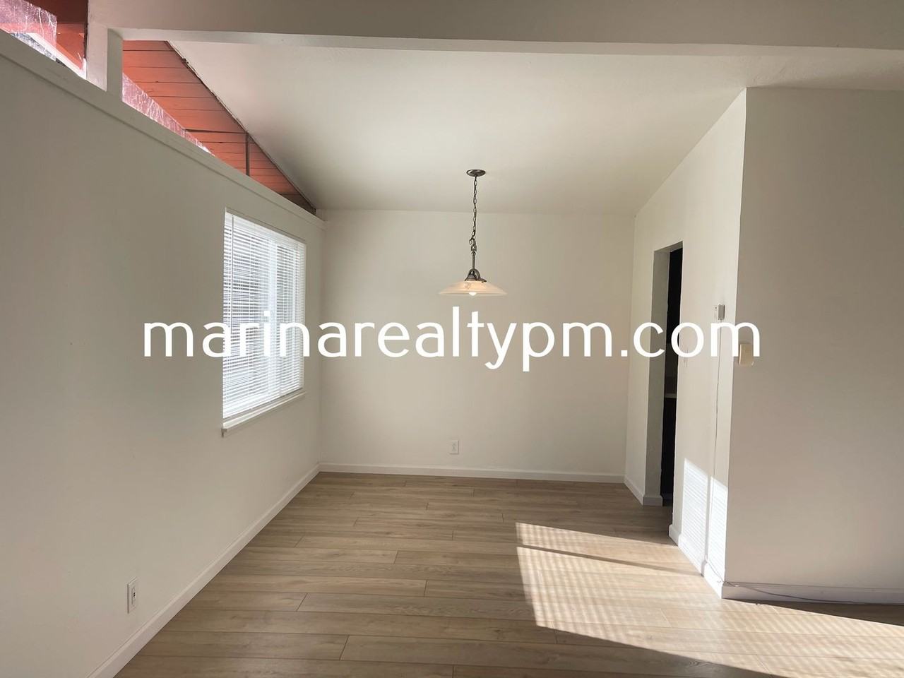 333 Cottonwood Dr - Photo 5 of 22