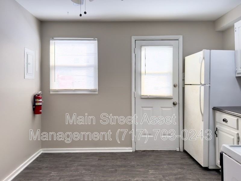 31 S Union St #5 - Photo 6 of 28