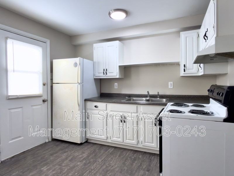 31 S Union St #5 - Photo 7 of 28