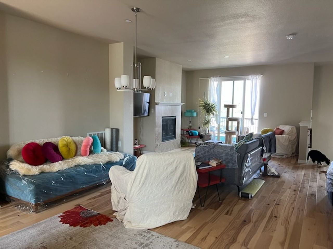 1034 Griffith St - Photo 6 of 19