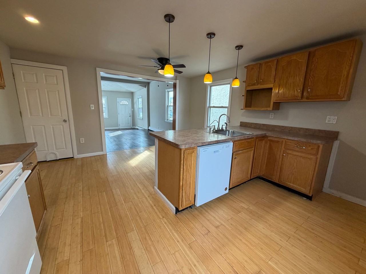 2119 Wilson Ave - Photo 3 of 7