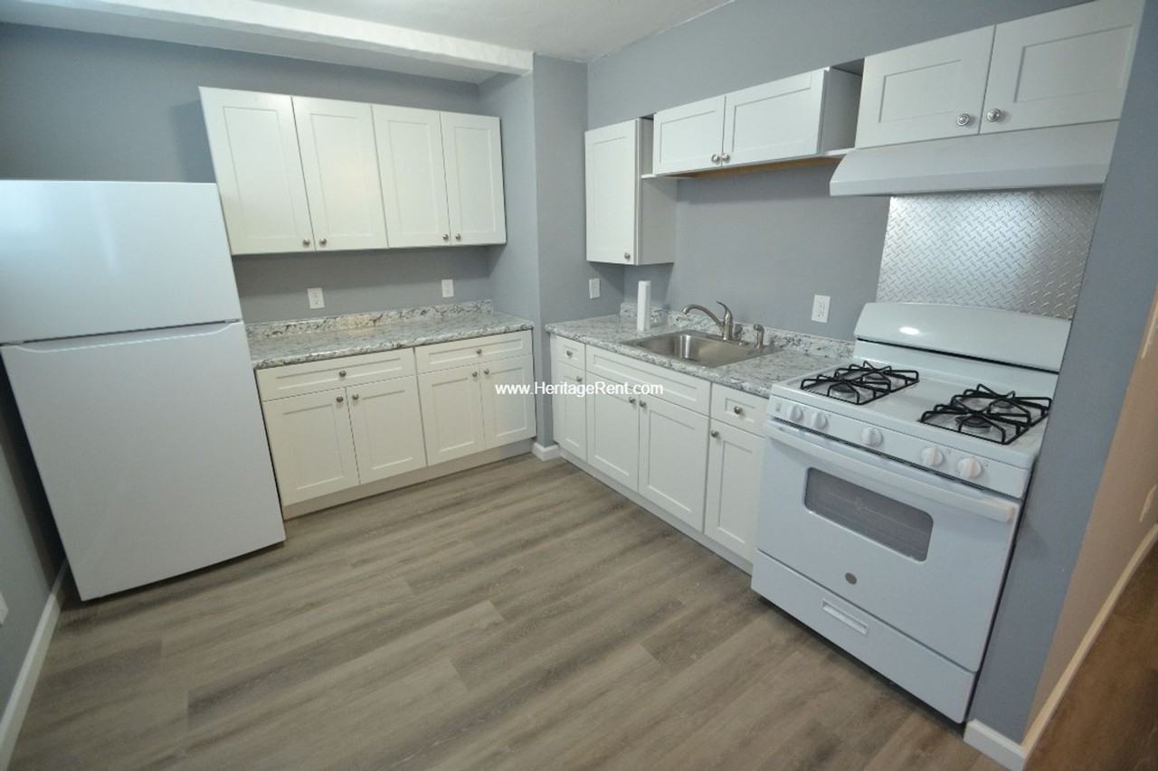 6330 Montgomery Rd - Photo 7 of 19